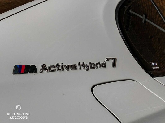 BMW ActiveHybrid7 M-Sport 3.0 L6 354hp 2014