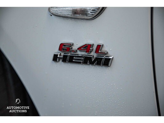 Dodge Charger SRT-8 6.4 V8 HEMI 477PS 2014, N-915-JF