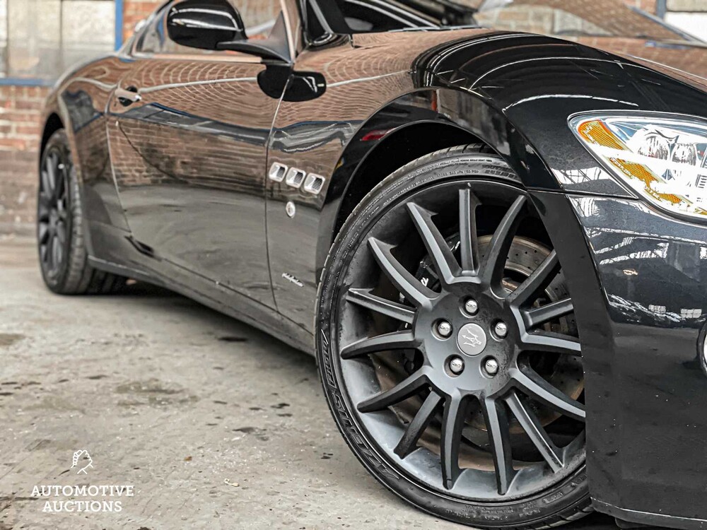 Maserati GranTurismo S 4.7 V8 440pk 2010