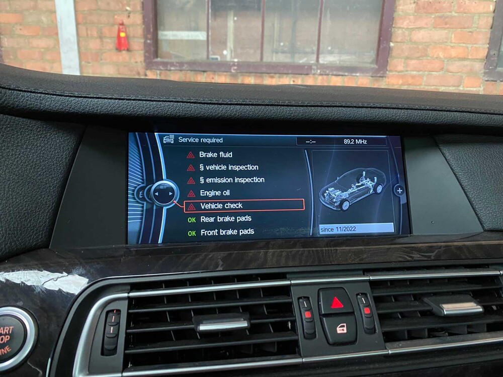 BMW 740i High Executive 3.0 L6 7-serie 326pk 2009