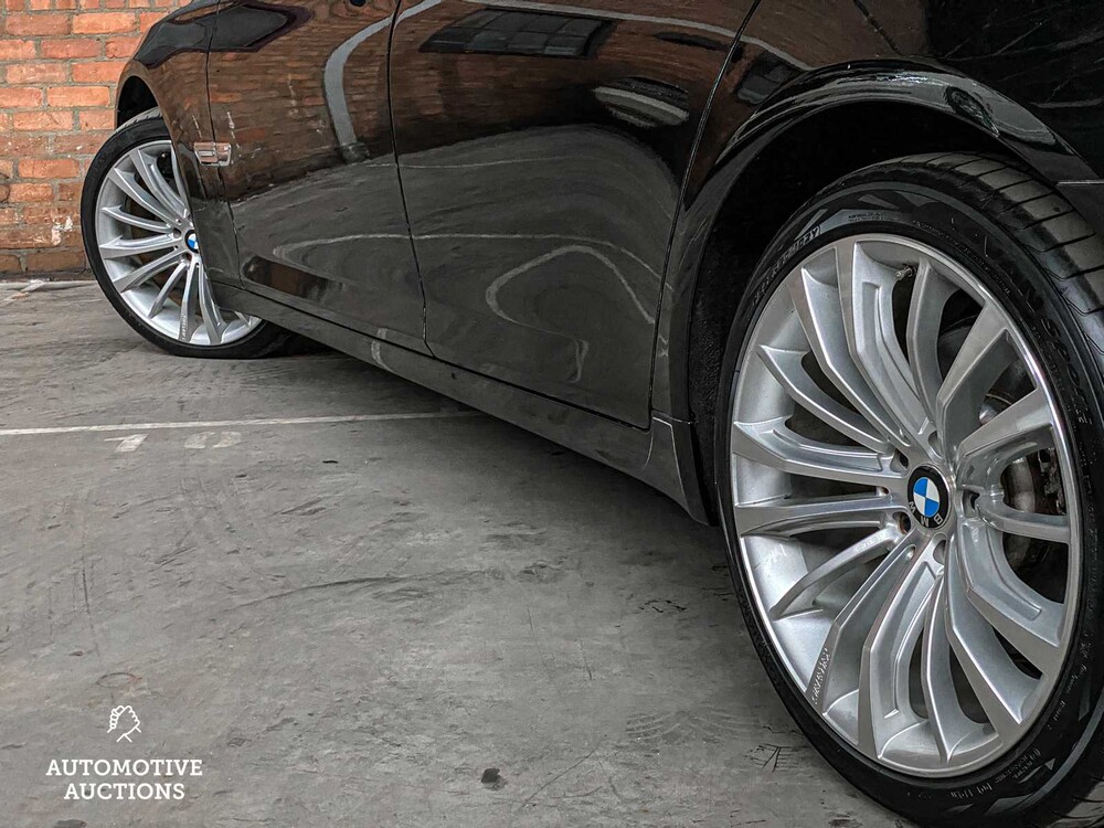 BMW 740i High Executive 3.0 L6 7-serie 326pk 2009