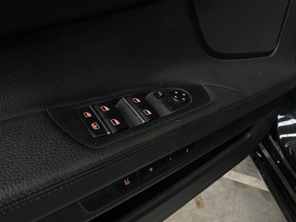 BMW 740i High Executive 3.0 L6 7-serie 326pk 2009