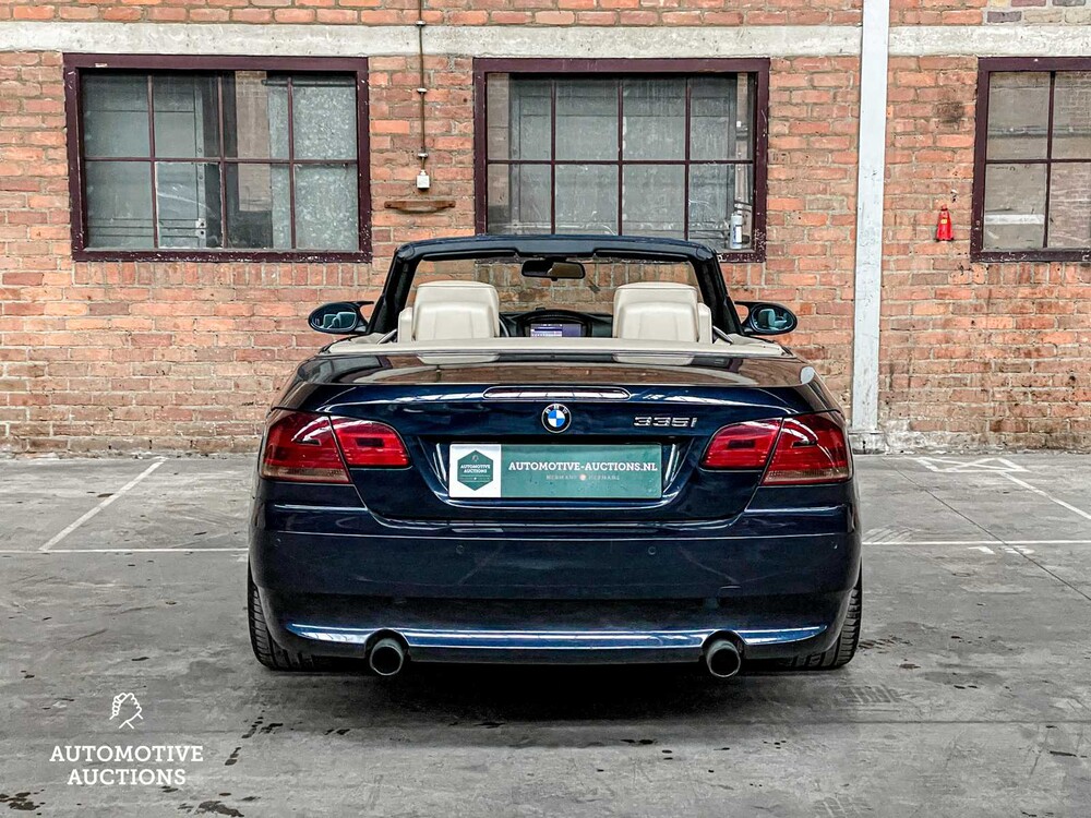 BMW 335i Cabriolet Executive E93 306pk 2008 3-Serie, 86-ZD-LV -Youngtimer-