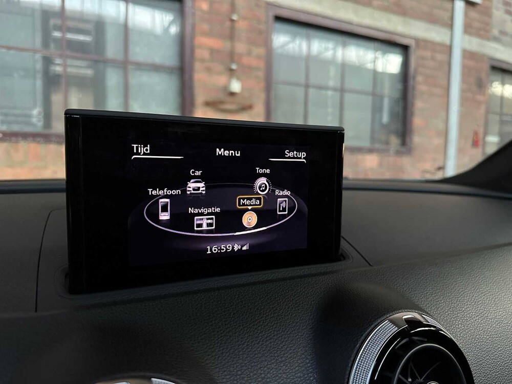 Audi A3 Limousine S-Line 1.4 TFSI CoD Ambition Pro Line S 140pk 2014 ORIG-NL, 7-TXL-63