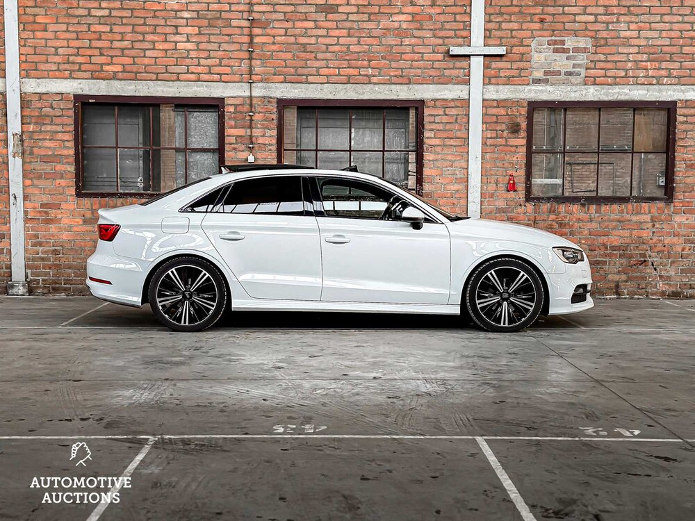 Audi A3 Limousine S-Line 1.4 TFSI CoD Ambition Pro Line S 140pk 2014 ORIG-NL, 7-TXL-63