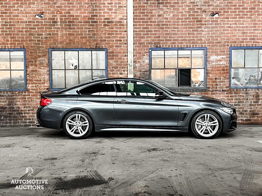 BMW 435i Coupe M-Sport 3.0 L6 306pk 2014 4-serie