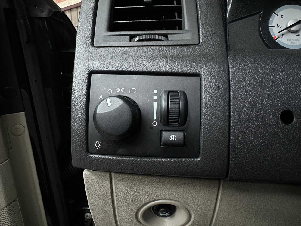 Chrystler 300C SRT8 6.1 V8 425pk 2010