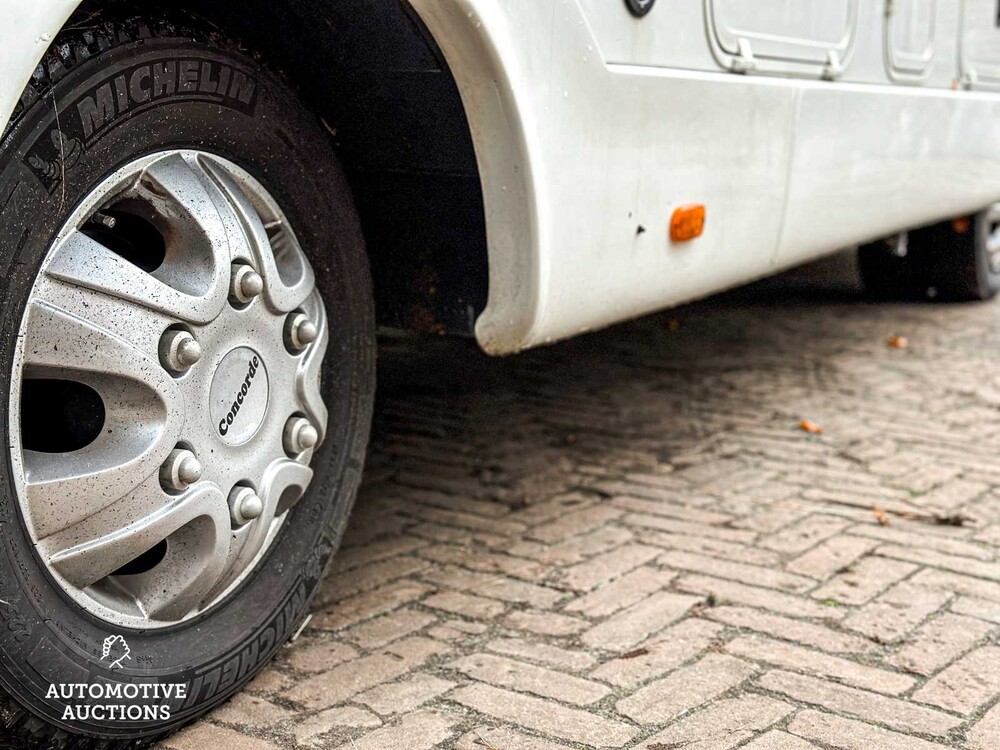 Iveco Concorde Carver 771L Kampeerwagen 177pk 2009, T-562-NV