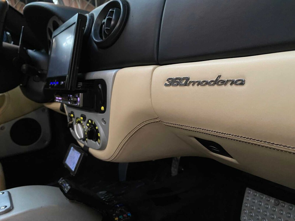 Ferrari 360 Modena F1 3.6 V8 400pk 2001 -Youngtimer-