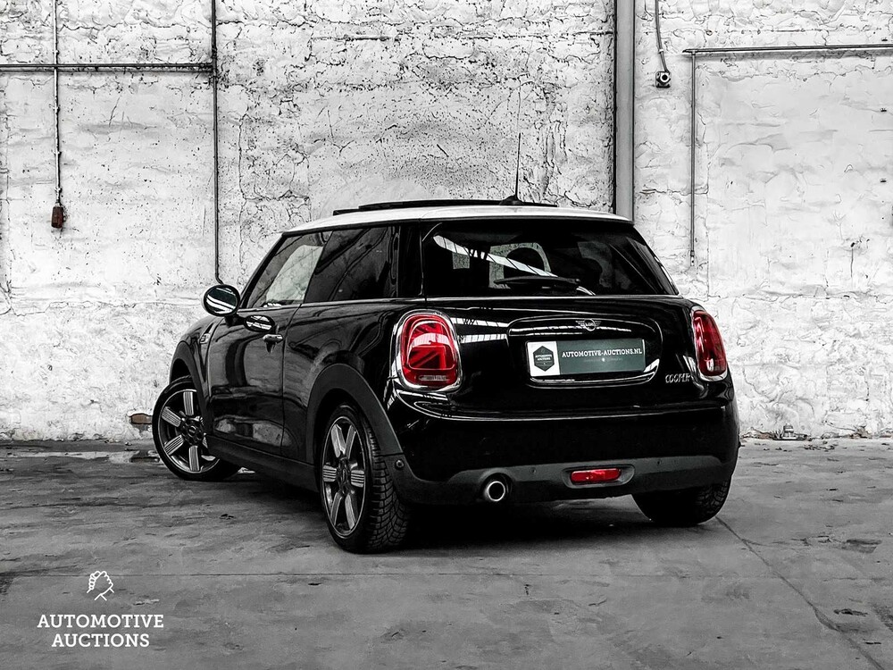 Mini 1.5 Cooper 60 Years Edition 136hp 2019 -Orig. NL-, ZL-236-Z