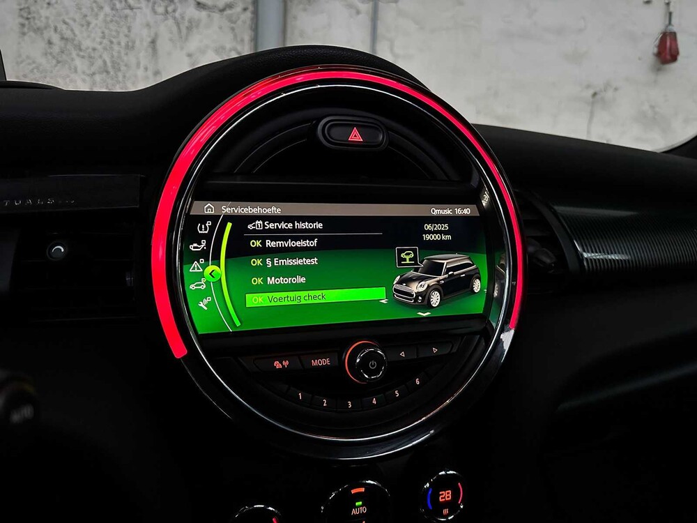 Mini 1.5 Cooper 60 Years Edition 136hp 2019 -Orig. NL-, ZL-236-Z