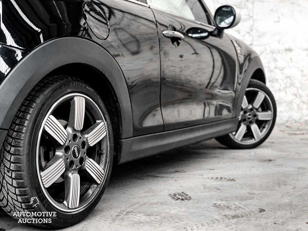 Mini 1.5 Cooper 60 Years Edition 136hp 2019 -Orig. NL-, ZL-236-Z