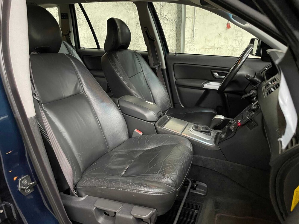 Volvo XC90 2.9 T6 Exclusive 272hp 2004 -Orig. NL-, 43-PJ-GB