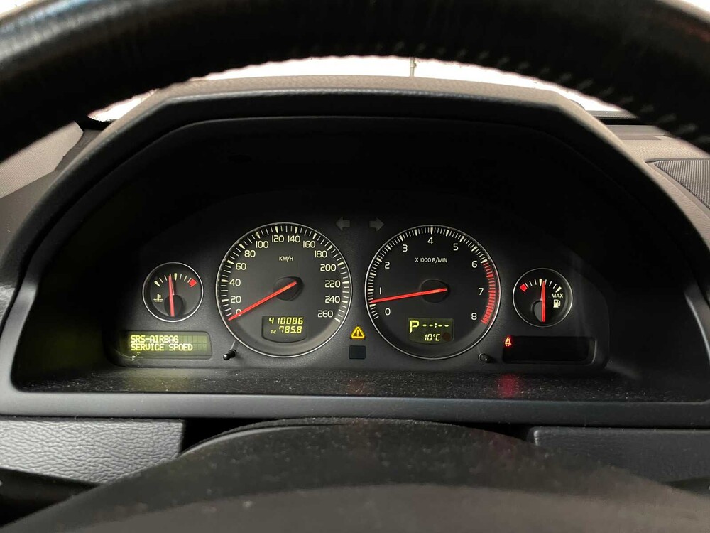 Volvo XC90 2.9 T6 Exclusive 272hp 2004 -Orig. NL-, 43-PJ-GB