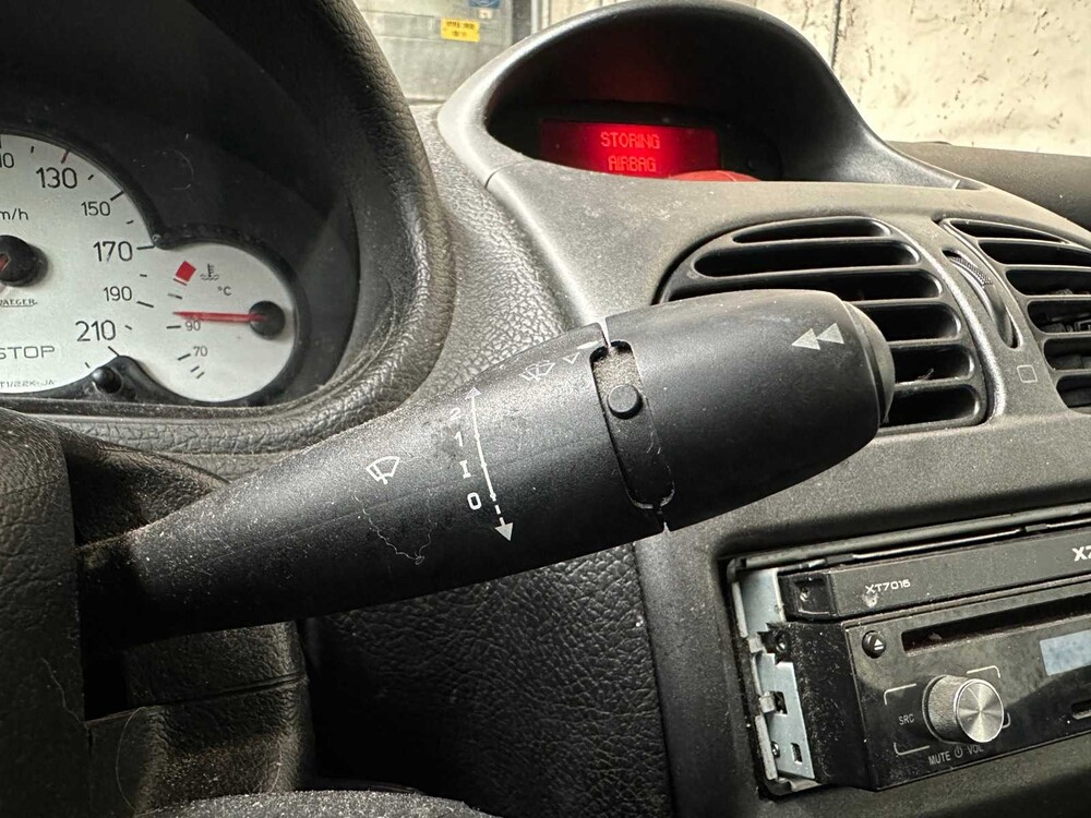 Peugeot 206 CC 1.6-16V 109hp 2006, SF-991-Z