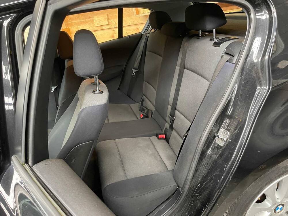 BMW 1er 116i 116PS 2005, 8-ZLB-15