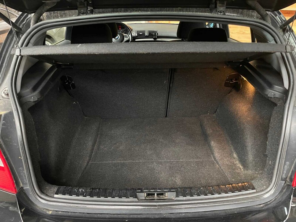 BMW 1er 116i 116PS 2005, 8-ZLB-15