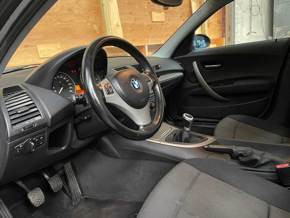 BMW 1er 116i 116PS 2005, 8-ZLB-15