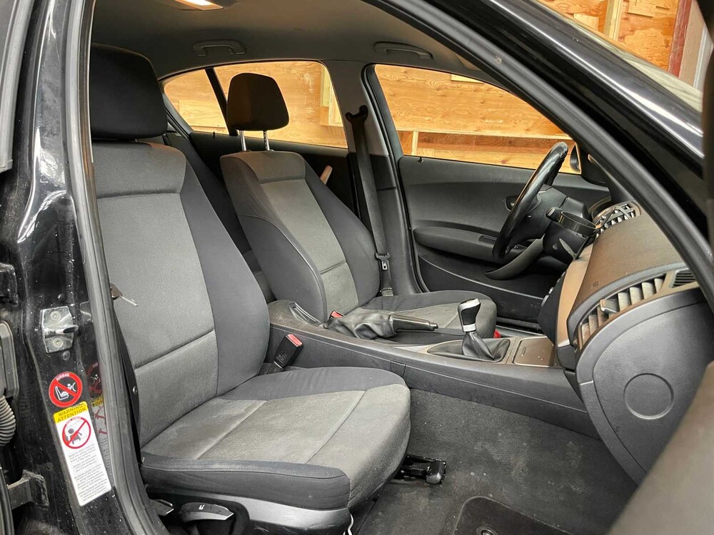 BMW 1er 116i 116PS 2005, 8-ZLB-15