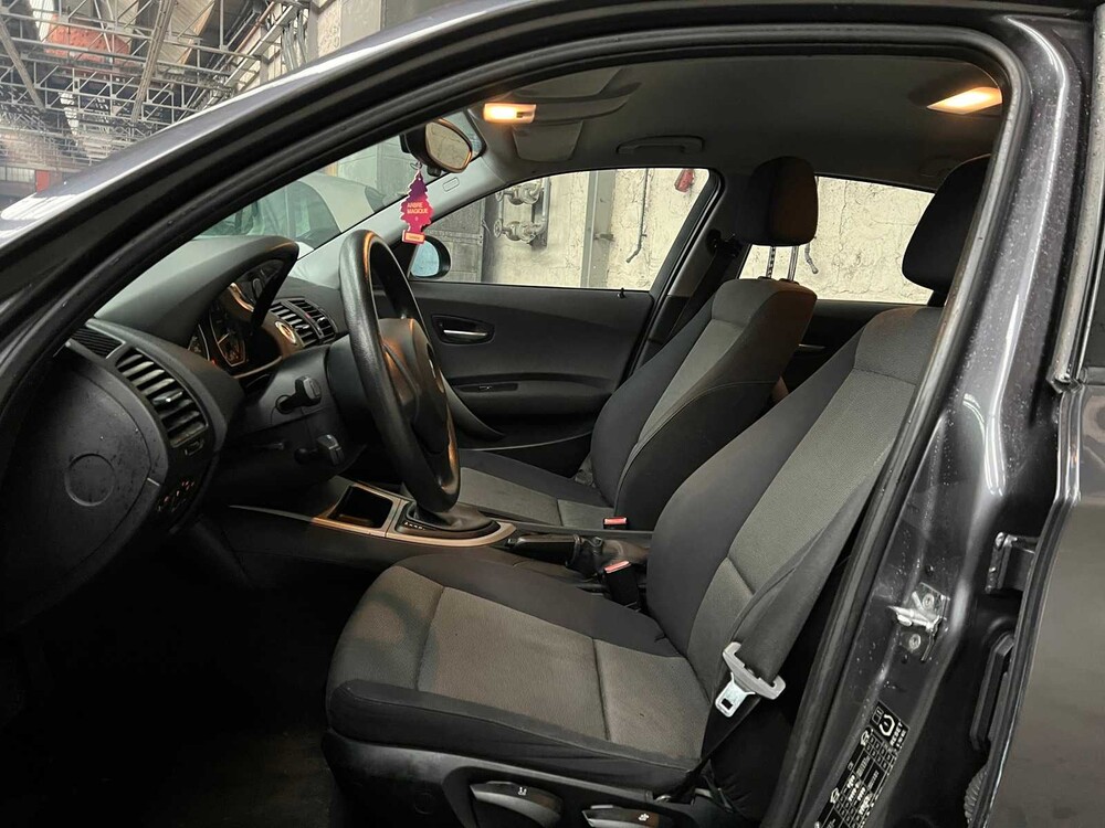 BMW 1-series 118i 129hp 2005 -Orig. NL-, 27-RB-SF