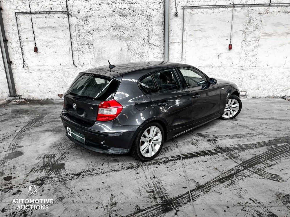 BMW 1-series 118i 129hp 2005 -Orig. NL-, 27-RB-SF