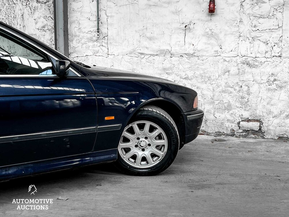BMW 5 Series Touring 520i 150hp, 25-FP-DS