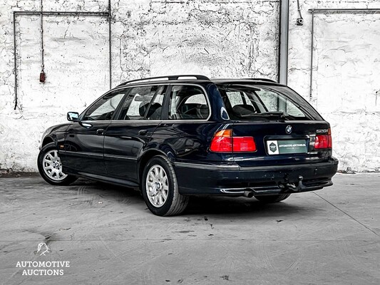 BMW 5 Series Touring 520i 150hp, 25-FP-DS