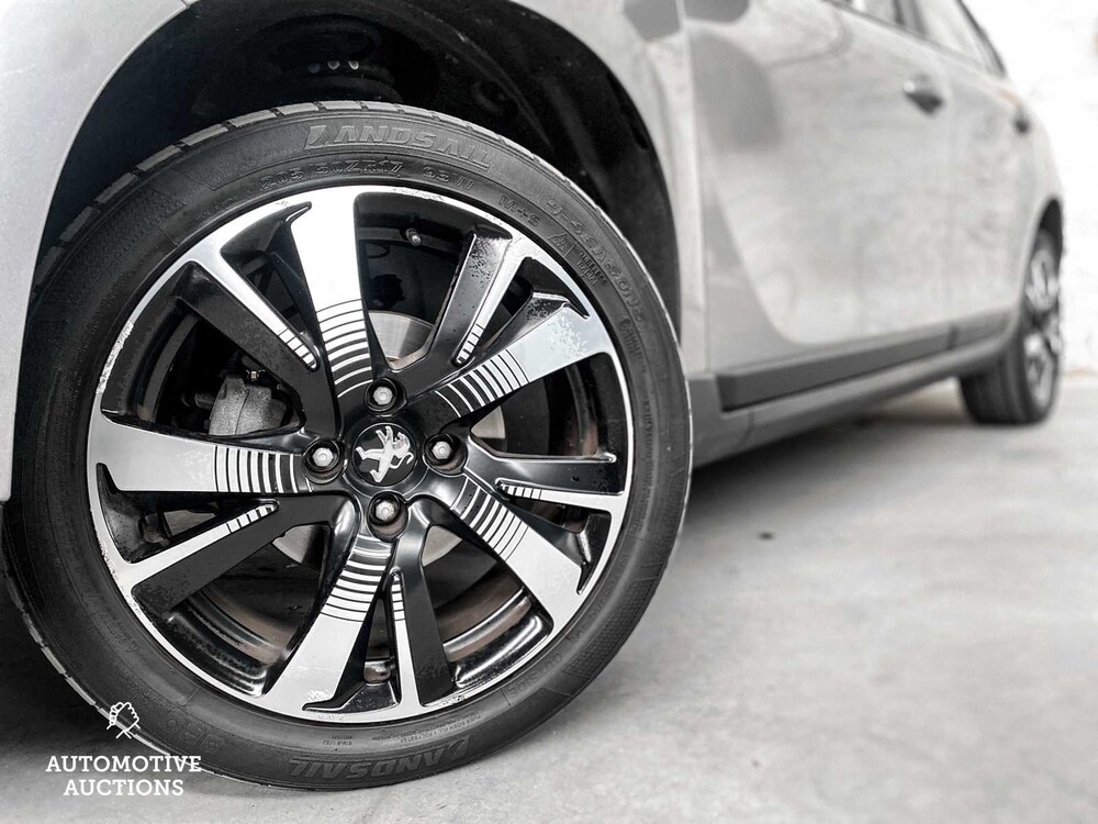 Peugeot 2008 1.2 VTi Act. Pack Pr 82hp 2014, PP-124-B