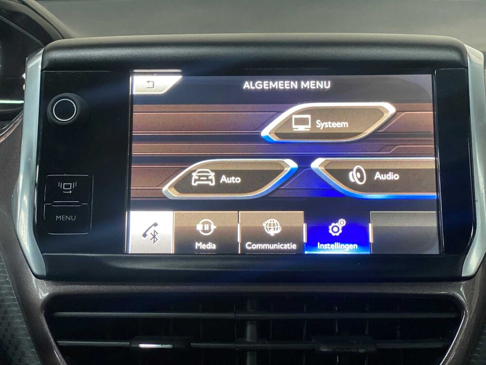 Peugeot 2008 1.2 VTi Act. Pack Pr 82hp 2014, PP-124-B