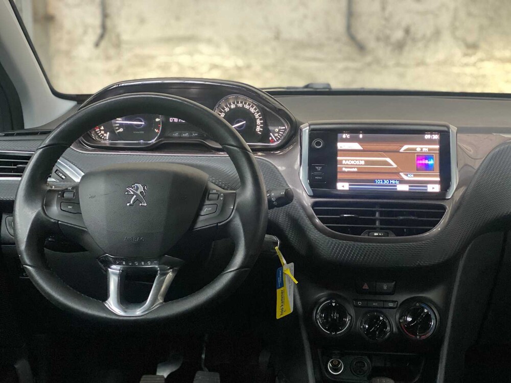 Peugeot 2008 1.2 VTi Act. Pack Pr 82hp 2014, PP-124-B