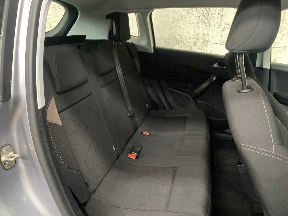 Peugeot 2008 1.2 VTi Act. Pack Pr 82hp 2014, PP-124-B