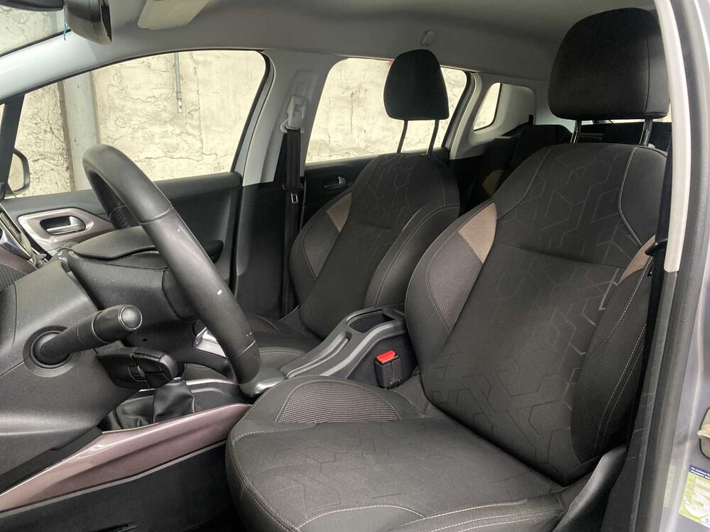 Peugeot 2008 1.2 VTi Act. Pack Pr 82hp 2014, PP-124-B