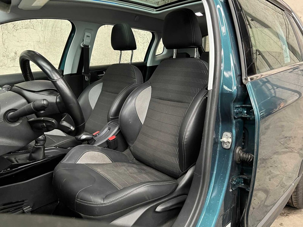 Peugeot 2008 1.2 PureTech Allure 110PS 2016 -Orig. -NL-, KB-432-R