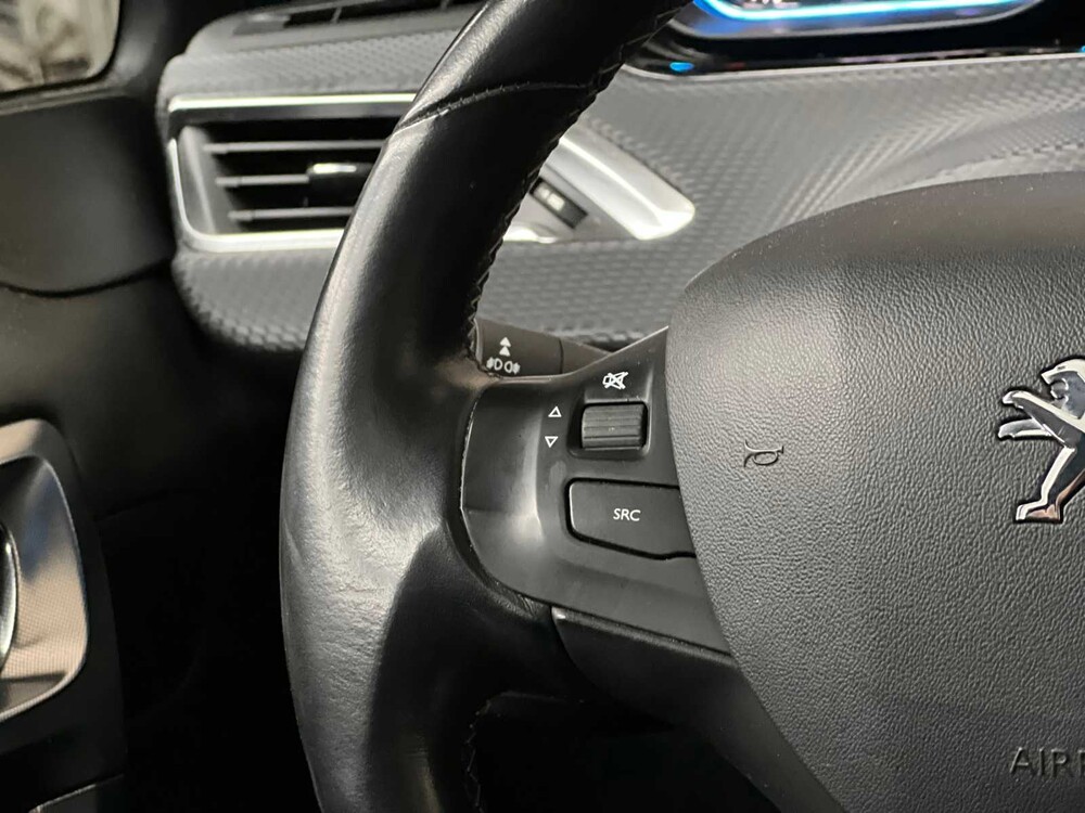 Peugeot 2008 1.2 PureTech Allure 110PS 2016 -Orig. -NL-, KB-432-R