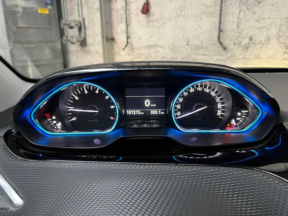 Peugeot 2008 1.2 PureTech Allure 110PS 2016 -Orig. -NL-, KB-432-R