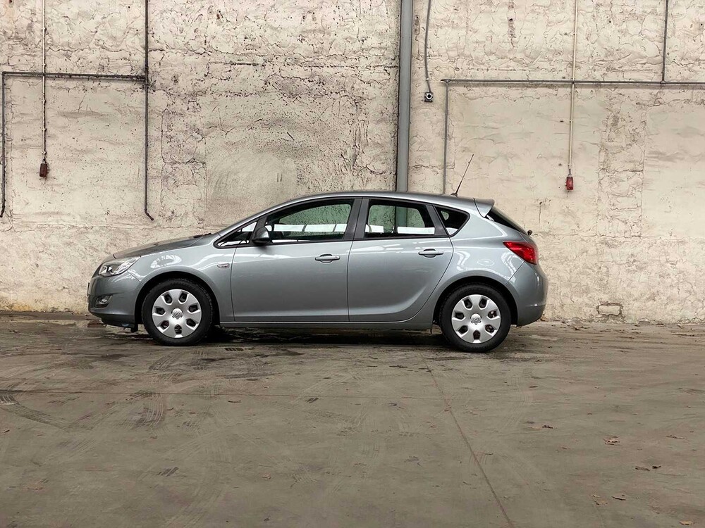 Opel Astra 1.4 Selection 87PS 2011, JD-041-R