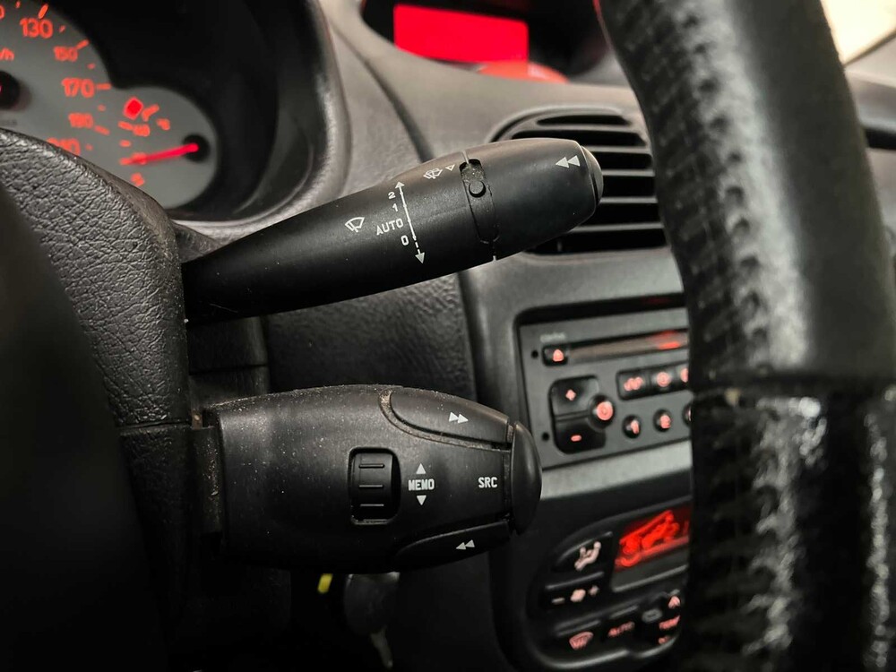 Peugeot 206 CC 2.0-16V 136hp 2002, 58-JNT-9
