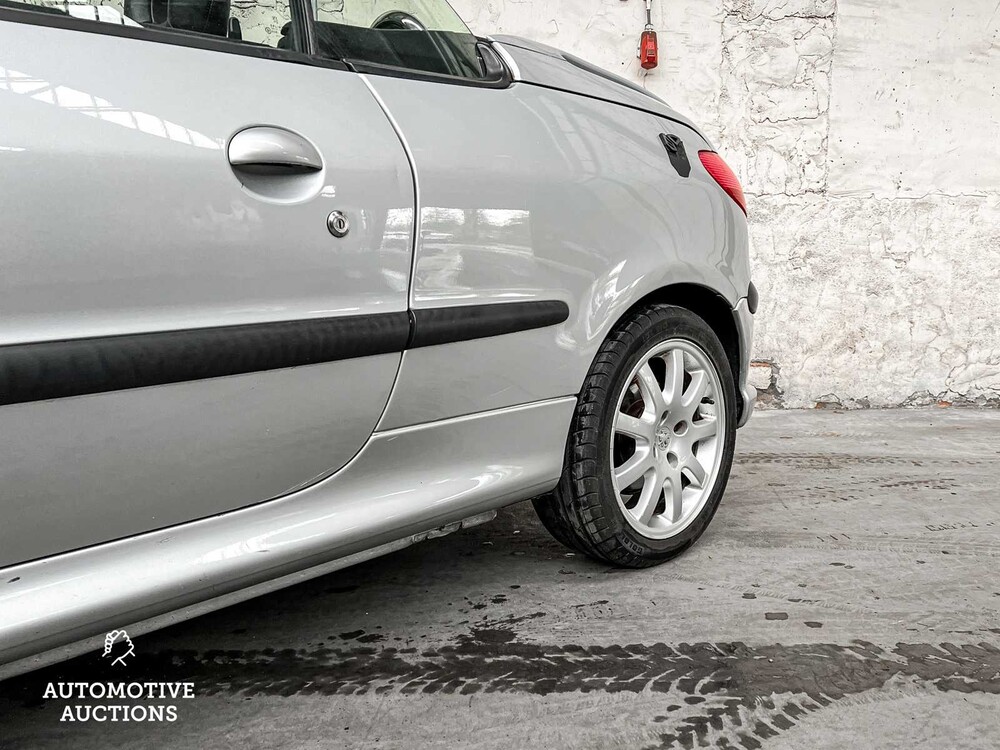 Peugeot 206 CC 2.0-16V 136hp 2002, 58-JNT-9