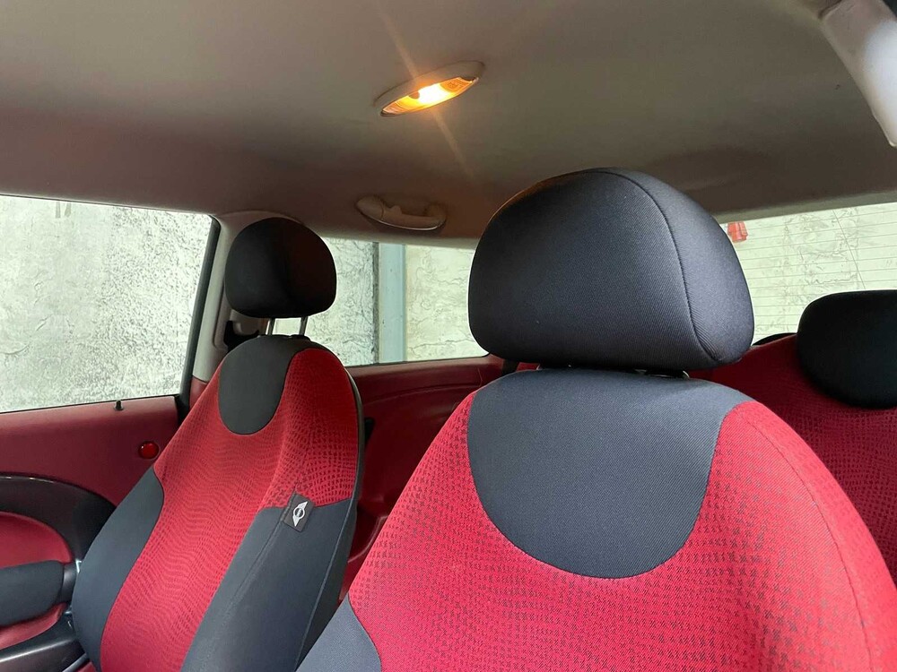 Mini Cooper Pepper 1.6 116hp 2004 -Orig. NL-, 17-PH-ZL