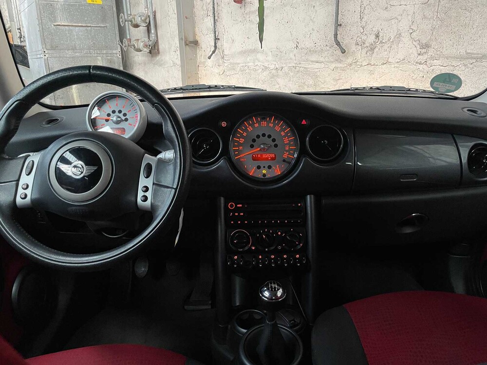Mini Cooper Pepper 1.6 116hp 2004 -Orig. NL-, 17-PH-ZL