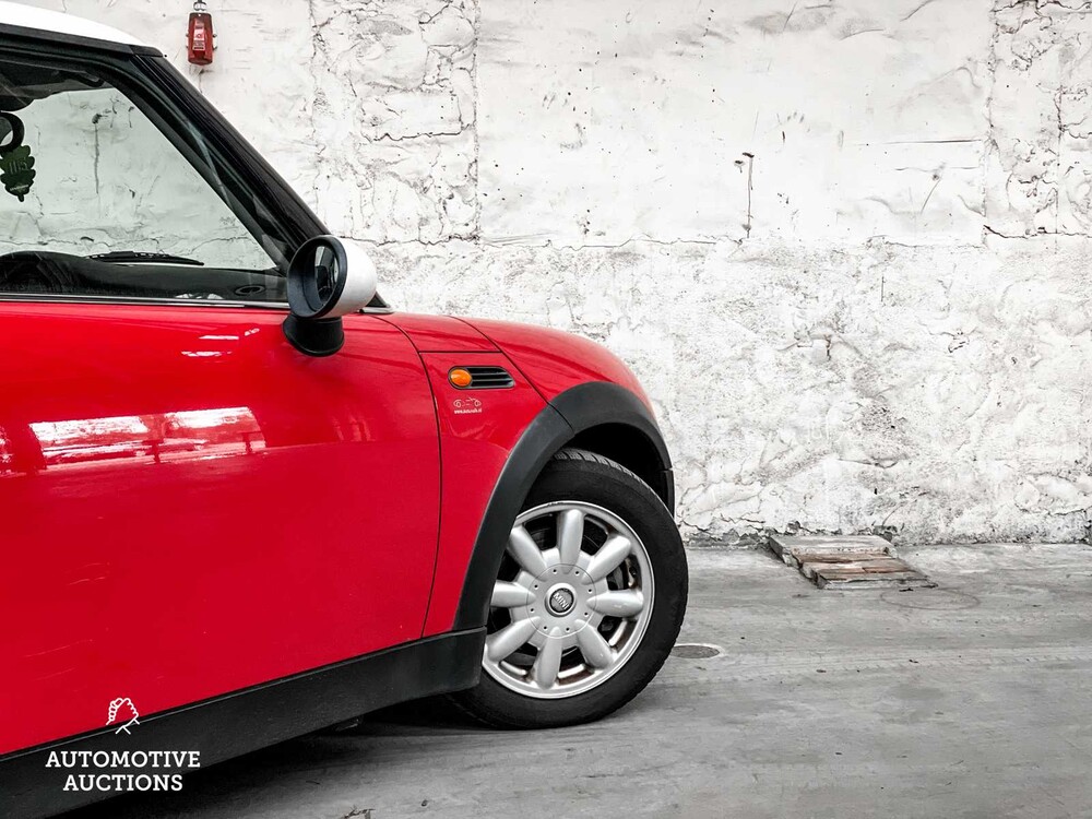 Mini Cooper Pepper 1.6 116hp 2004 -Orig. NL-, 17-PH-ZL