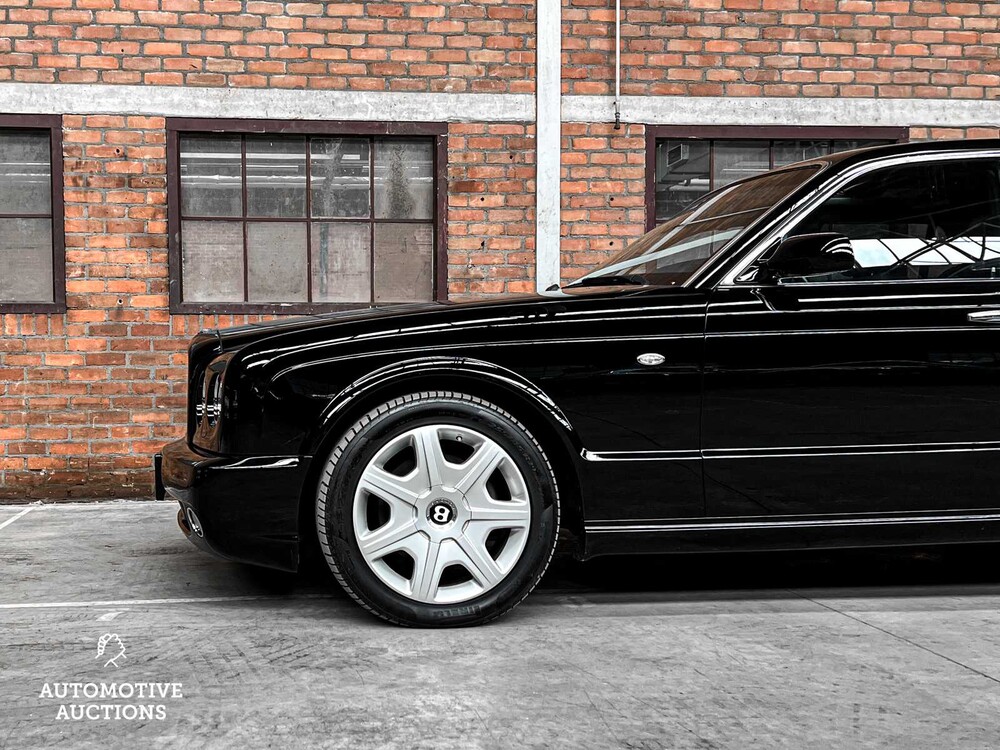 Bentley Arnage 6.8 V8 T 457PS (Facelift) 457PS 2006 YOUNGTIMER