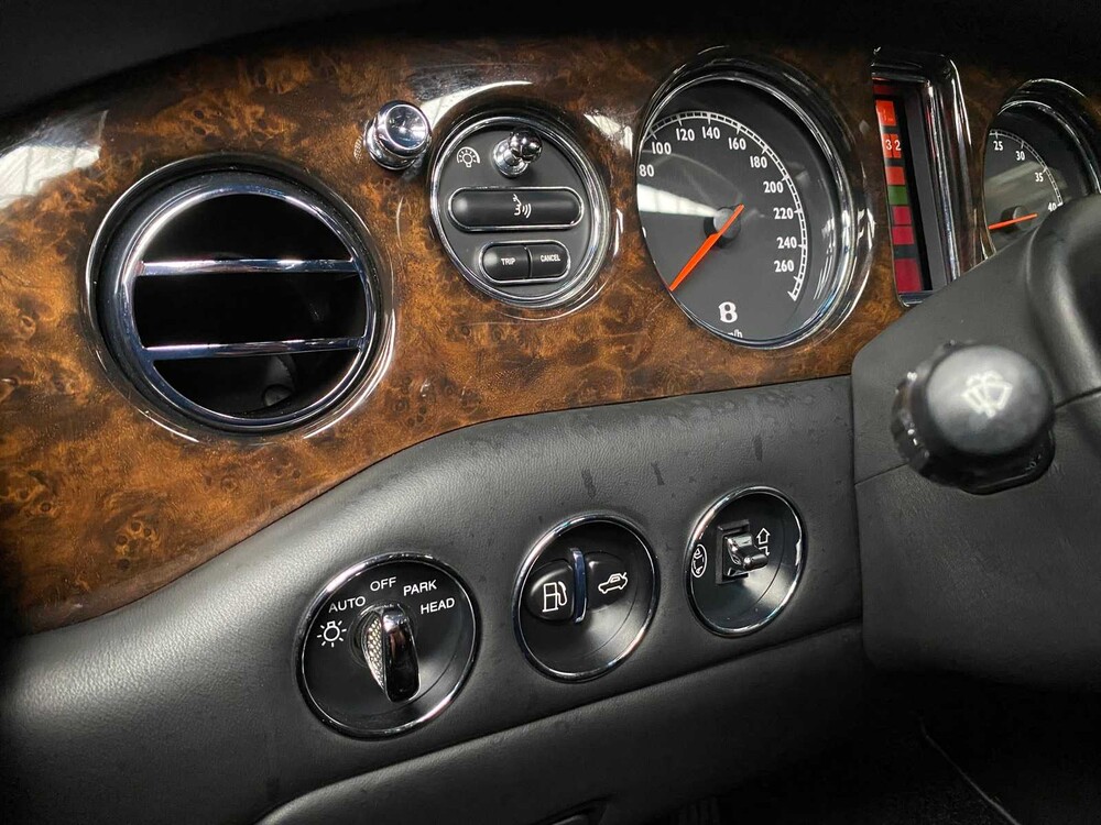 Bentley Arnage 6.8 V8 T 457PS (Facelift) 457PS 2006 YOUNGTIMER