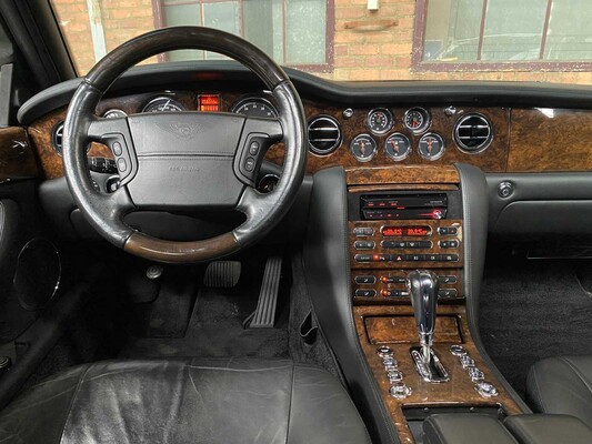 Bentley Arnage 6.8 V8 T 457pk (Facelift) 457pk 2006 YOUNGTIMER