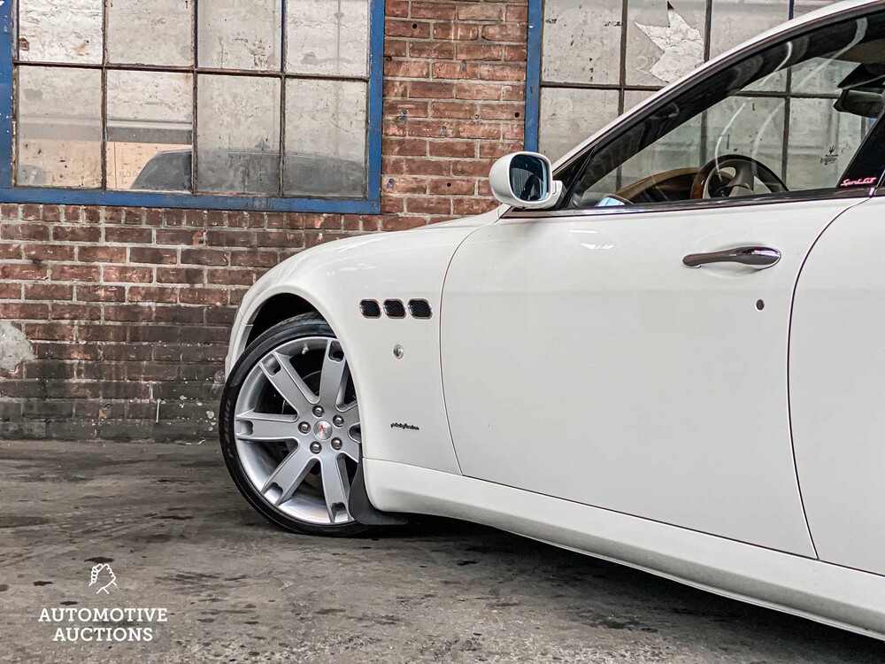 Maserati Quattroporte 4.2 V8 Sport GT 401PS ZF 2007