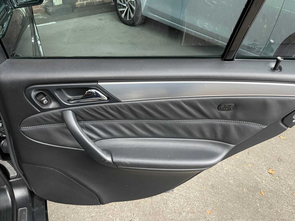 Mercedes-Benz C55 AMG 5.5 V8 C-Klasse 367PS 2006 -Youngtimer-