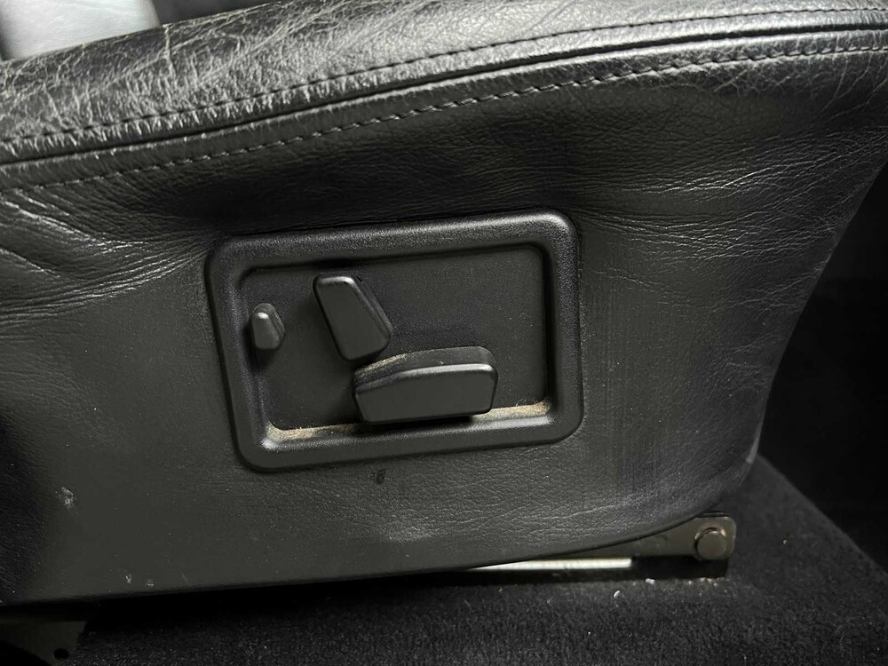 Mercedes-Benz G320 St.Wagon 3.2 V6 G-Klasse 215PS 1998, ST-877-T