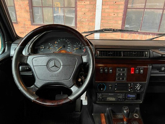 Mercedes-Benz G320 St.Wagon 3.2 V6 G-Class 215hp 1998, ST-877-T