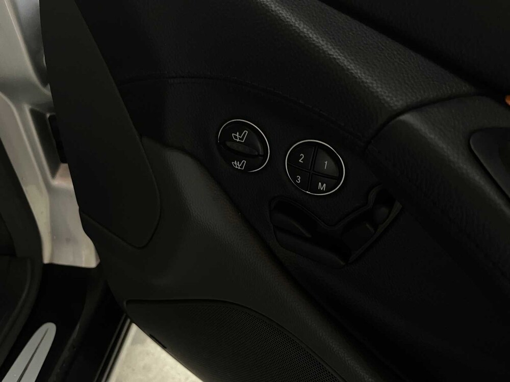 Mercedes-Benz SL500 5.0 V8 306PS 2002 Youngtimer