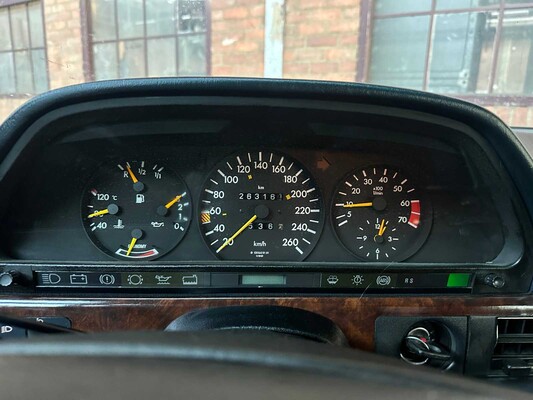 Mercedes-Benz 560 SEC 299pk 1986, NF-ZB-49